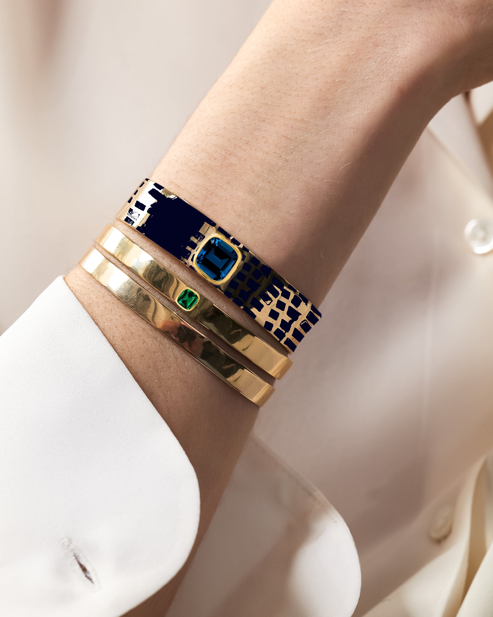 18k Gold Cuff with Navy Enamel and Cushion Cut Sapphire