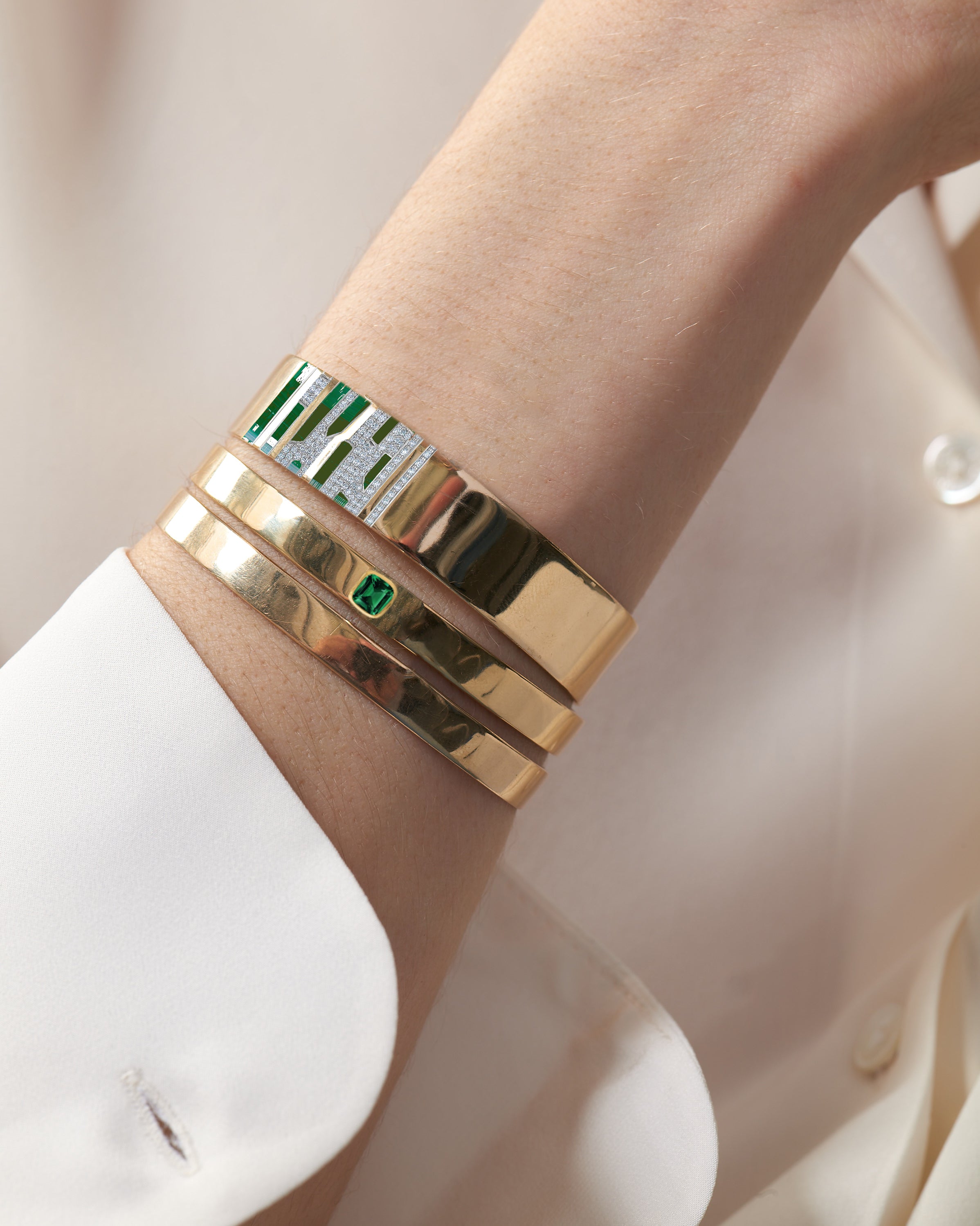 18k Gold Cuff with Green Enamel & Paved Diamonds