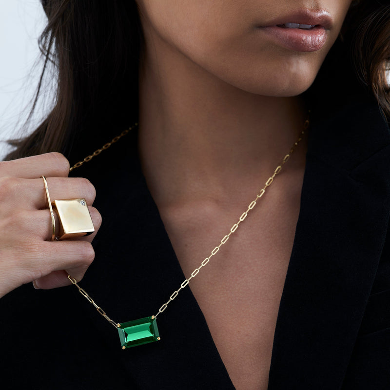 18k Gold Chain with Emerald Cut Dark Green Quartz