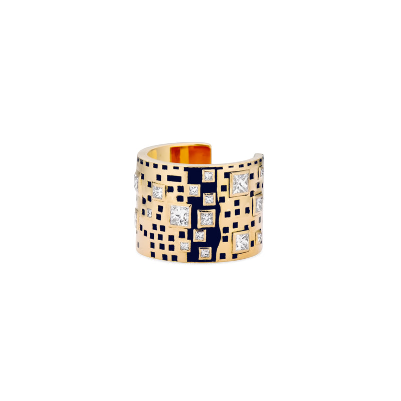 Solid 18k Gold Ring with Navy Enamel & Cushion Cut Diamonds