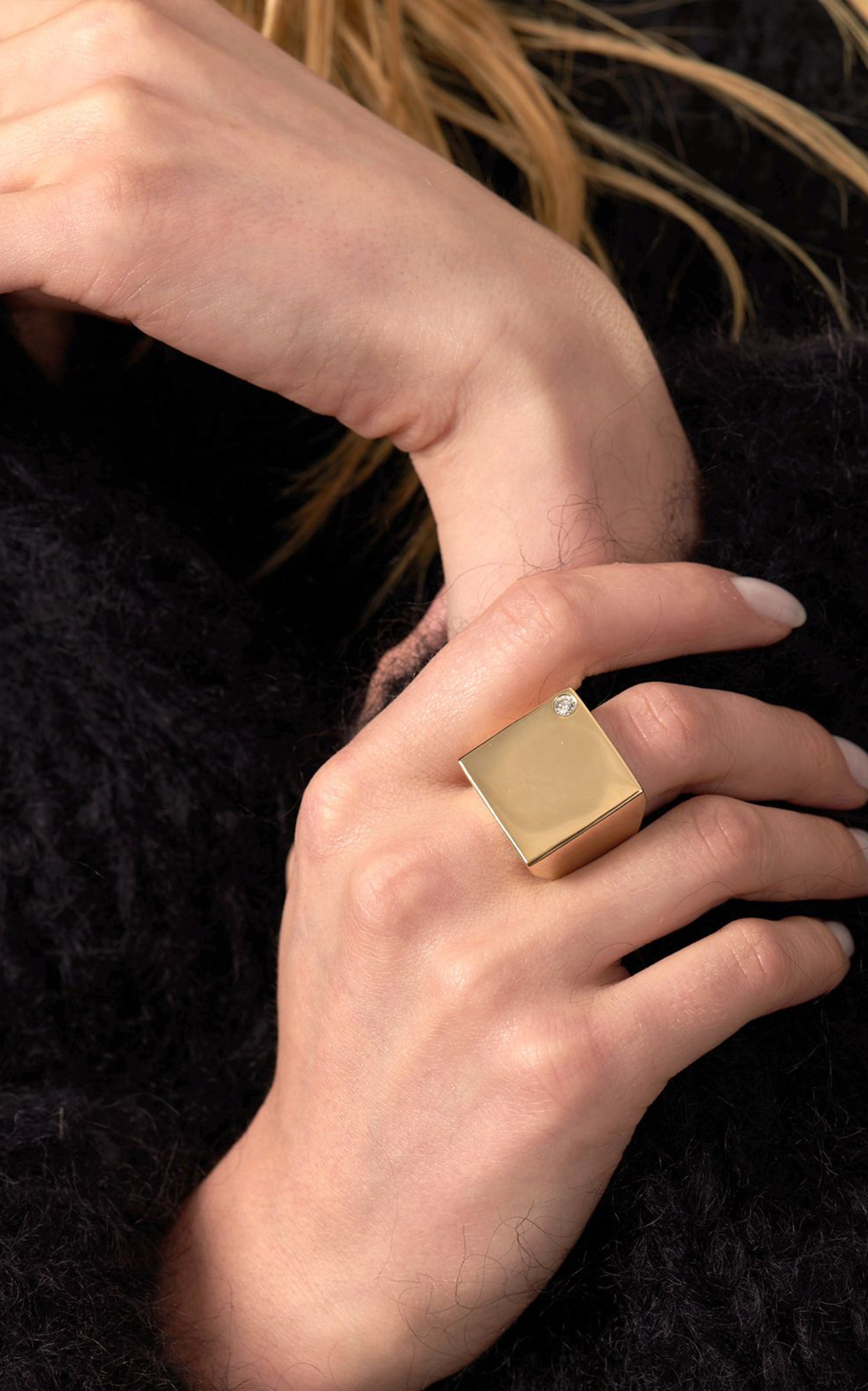 Solid 18k Gold Square Ring with Diamond